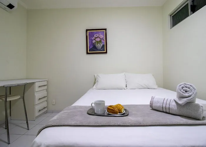 Apu24 - Esq Com Av Atlantica, 4 Dorm, Climatizado
