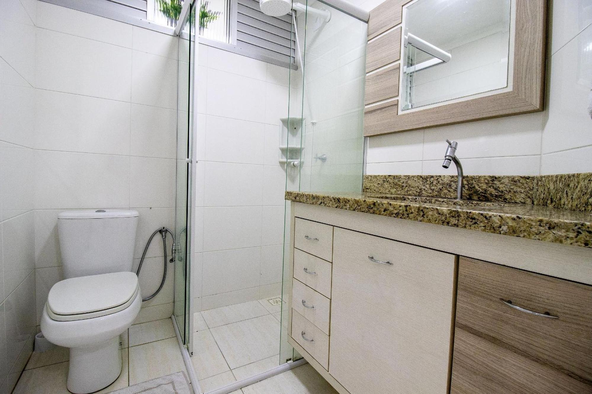 Apartamento Apu24 - Esq Com Av Atlantica, 4 Dorm, Climatizado Balneario Camboriu